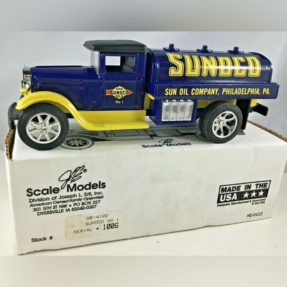 Sunoco Tanker Truck No. 1 Sun Oil Co. 1993 American Classics Ertl Vintage NIB - Picture 3 of 6